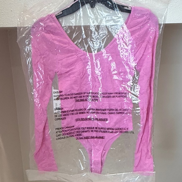 NWT Chelsea & Violet Pink Knit Long Sleeve Texture Bodysuit (Size XS/S) - Picture 6 of 7